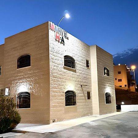 וואדי מוסא Marvel Hostel מראה חיצוני תמונה