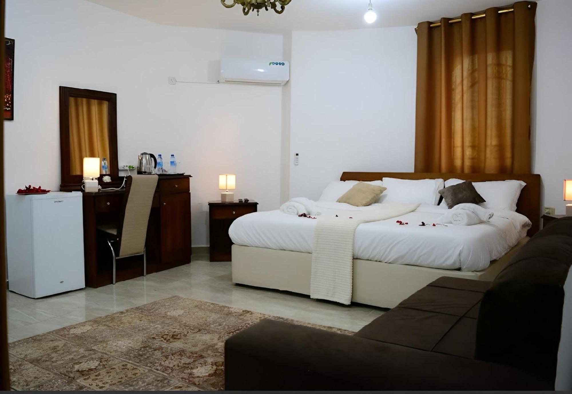 וואדי מוסא Marvel Hostel מראה חיצוני תמונה