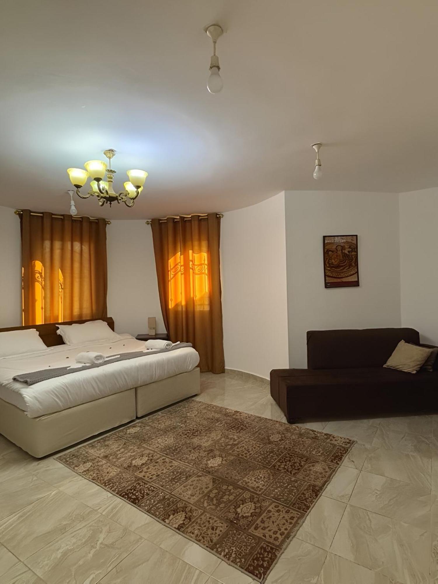 וואדי מוסא Marvel Hostel מראה חיצוני תמונה